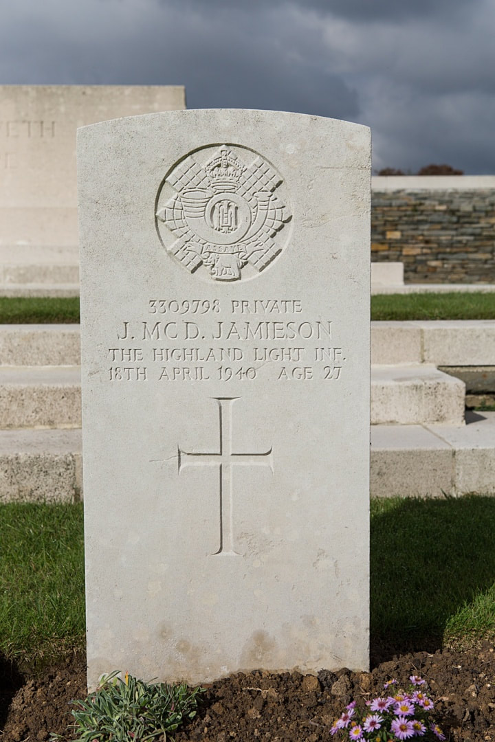 La Targette British Cemetery